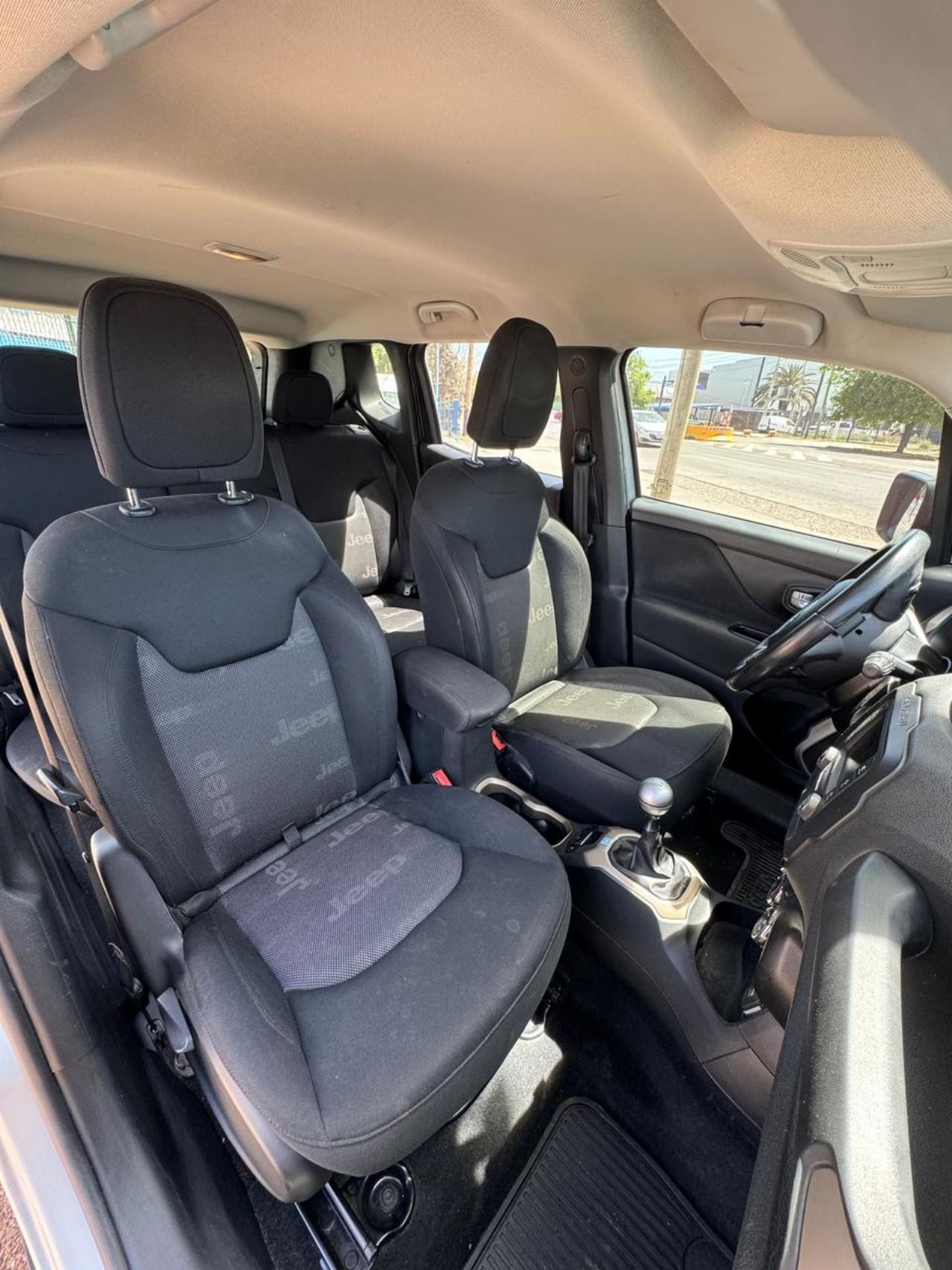 Jeep Renegade Usado en Mendoza, deRuedas