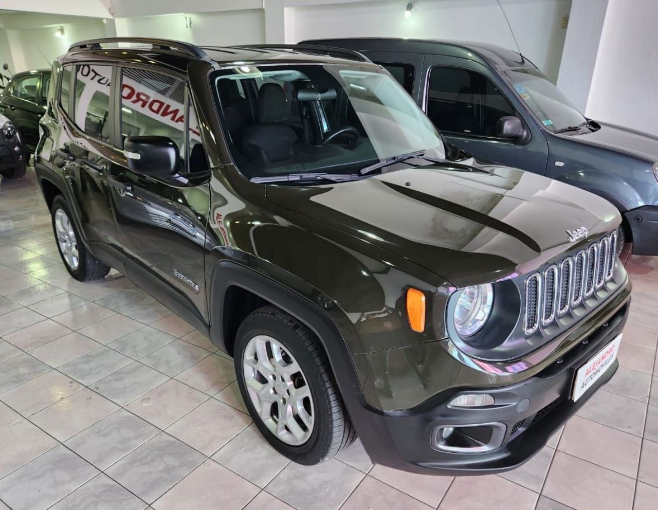 Jeep Renegade Usado Financiado en Córdoba, deRuedas
