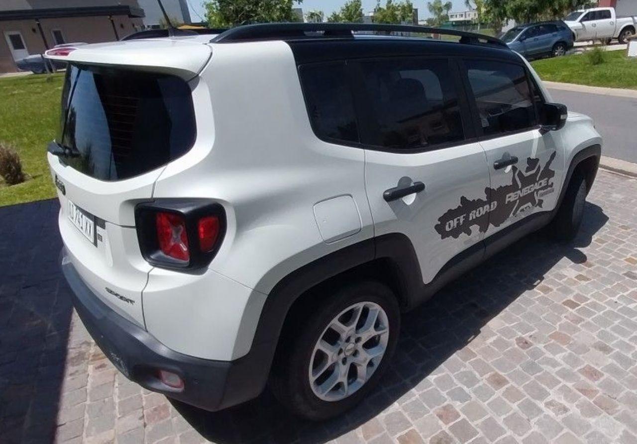 Jeep Renegade Usado en Buenos Aires, deRuedas