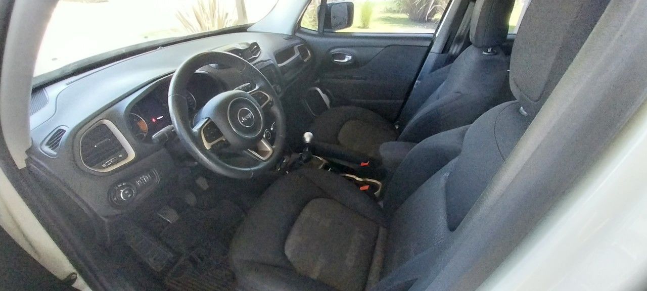 Jeep Renegade Usado en Buenos Aires, deRuedas