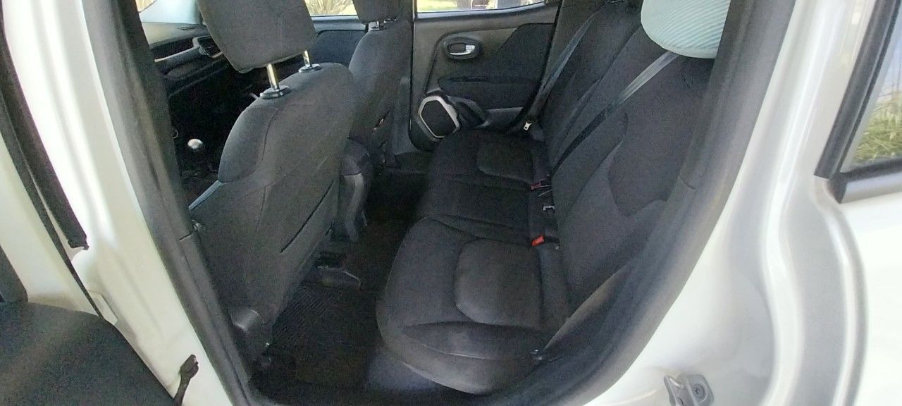 Jeep Renegade Usado en Buenos Aires, deRuedas