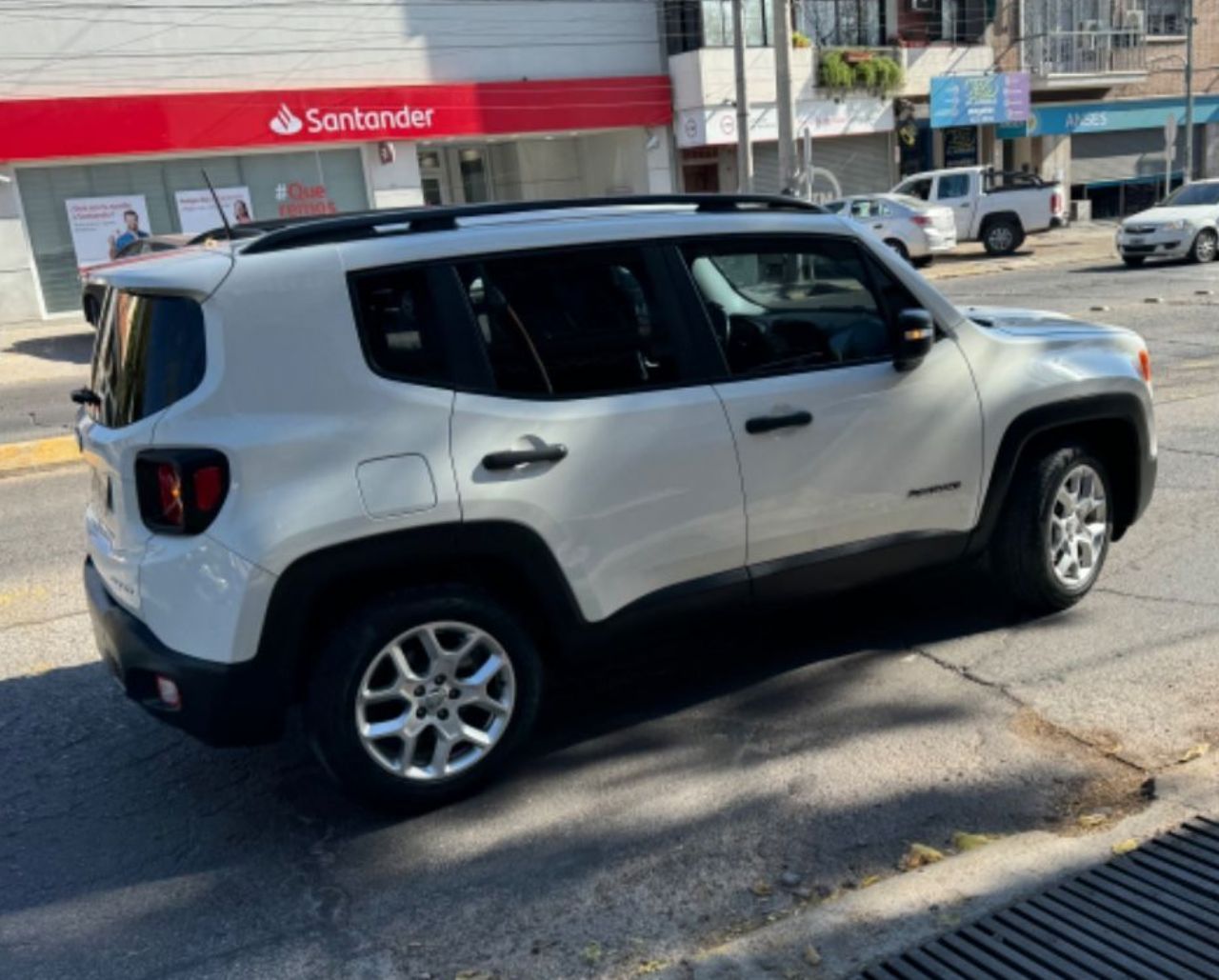 Jeep Renegade Usado en Mendoza, deRuedas
