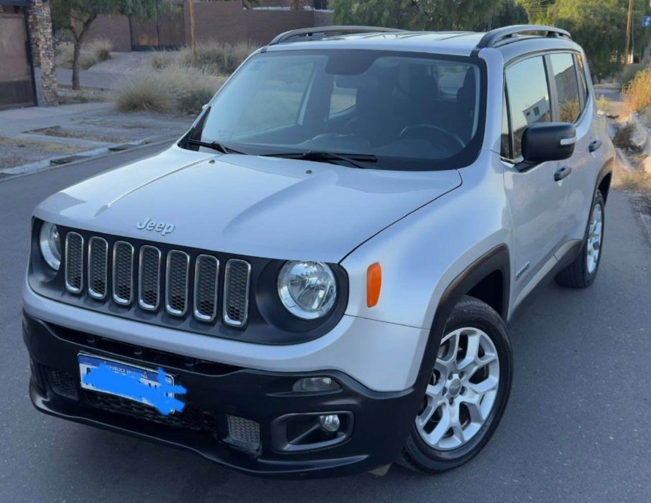 Jeep Renegade Usado en Mendoza, deRuedas