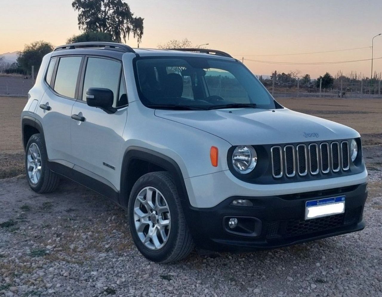 Jeep Renegade Usado en San Juan, deRuedas