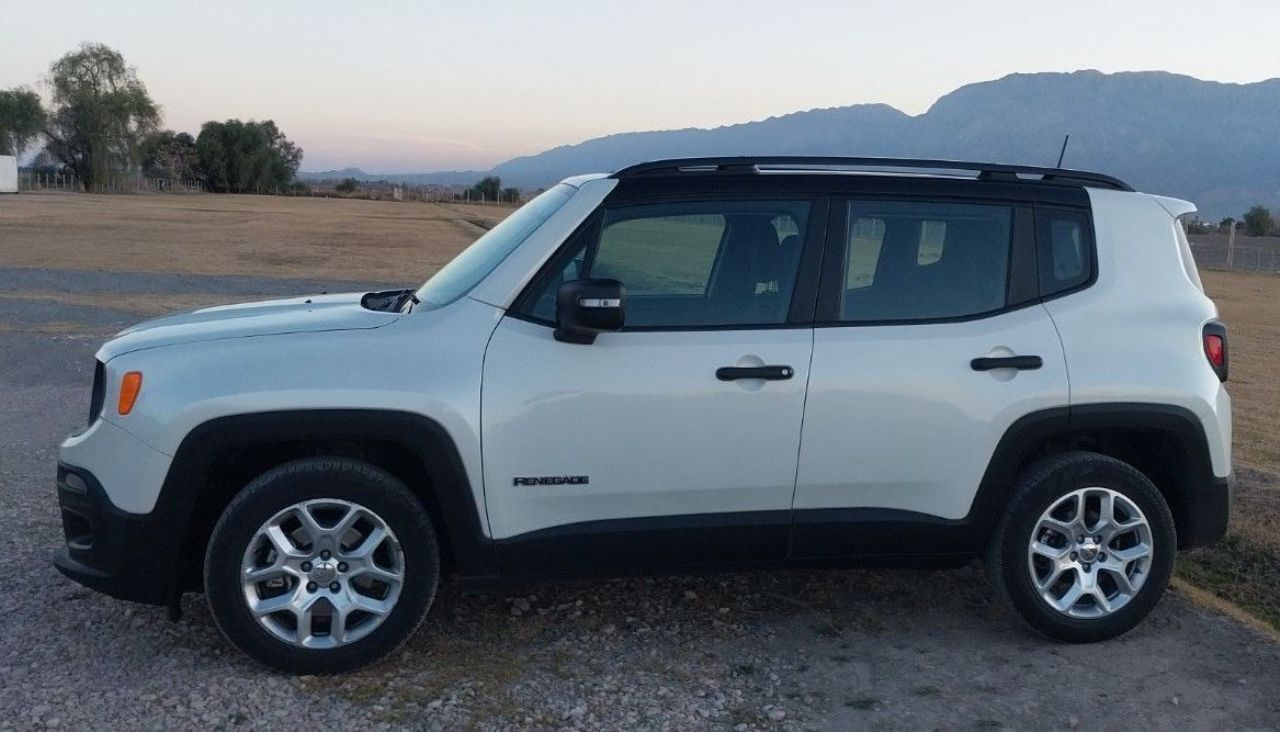 Jeep Renegade Usado en San Juan, deRuedas