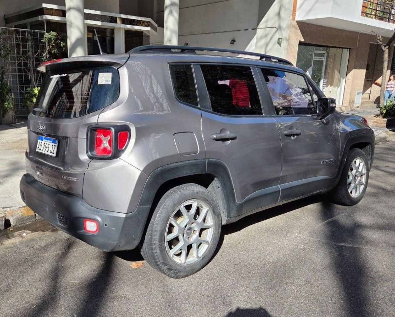 Jeep Renegade Usado en Buenos Aires, deRuedas