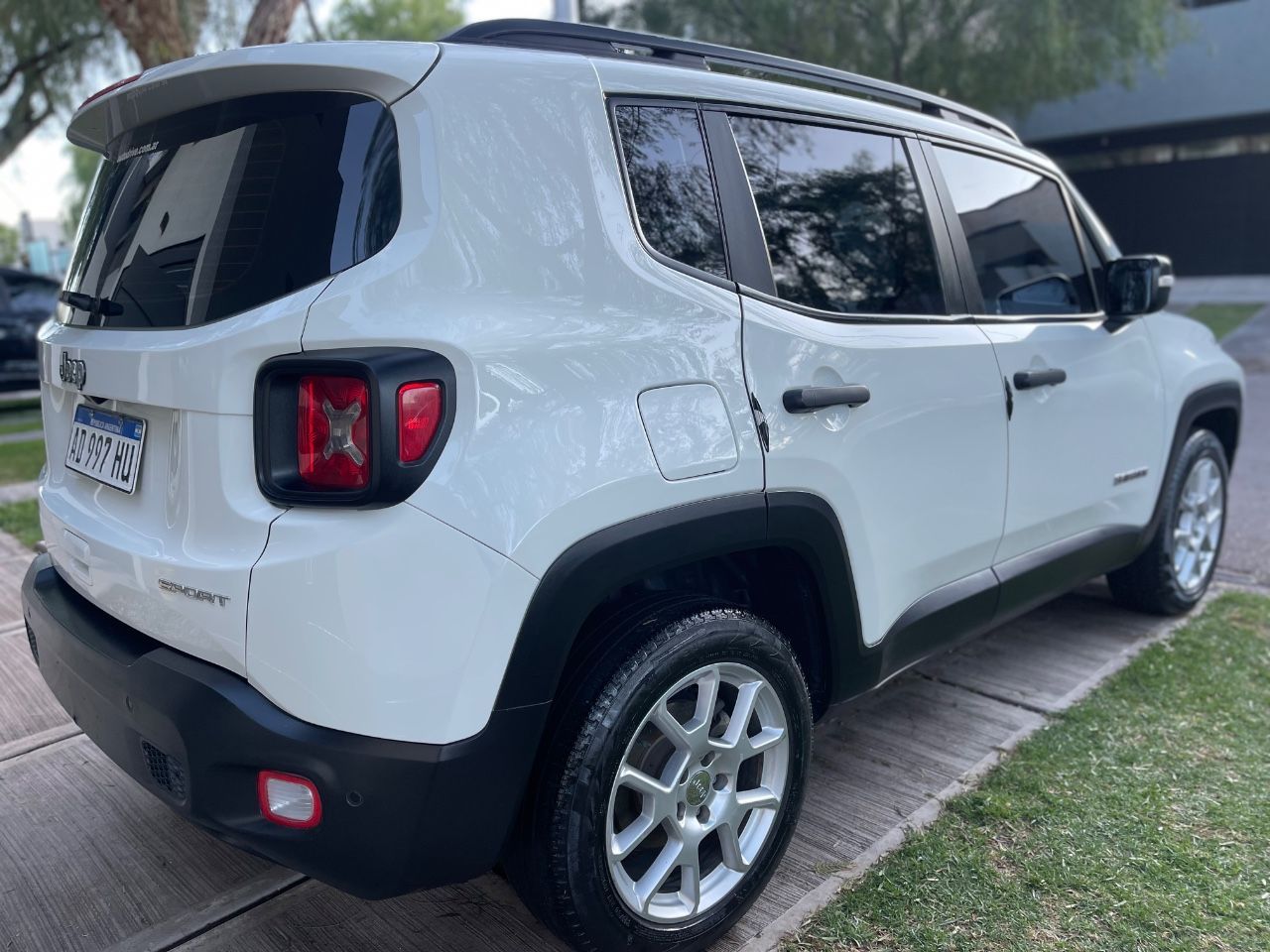 Jeep Renegade Usado en Mendoza, deRuedas