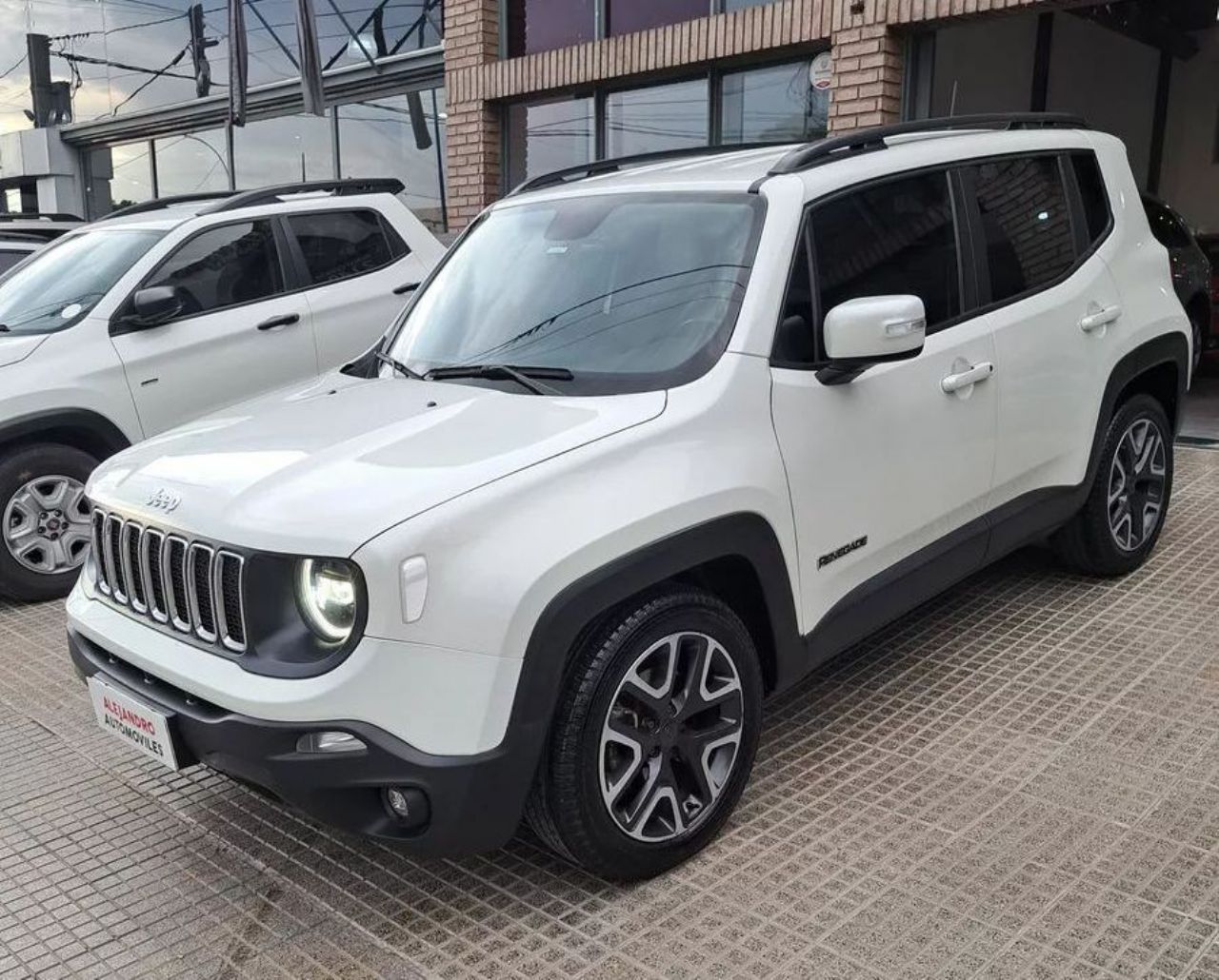 Jeep Renegade Usado Financiado en Córdoba, deRuedas