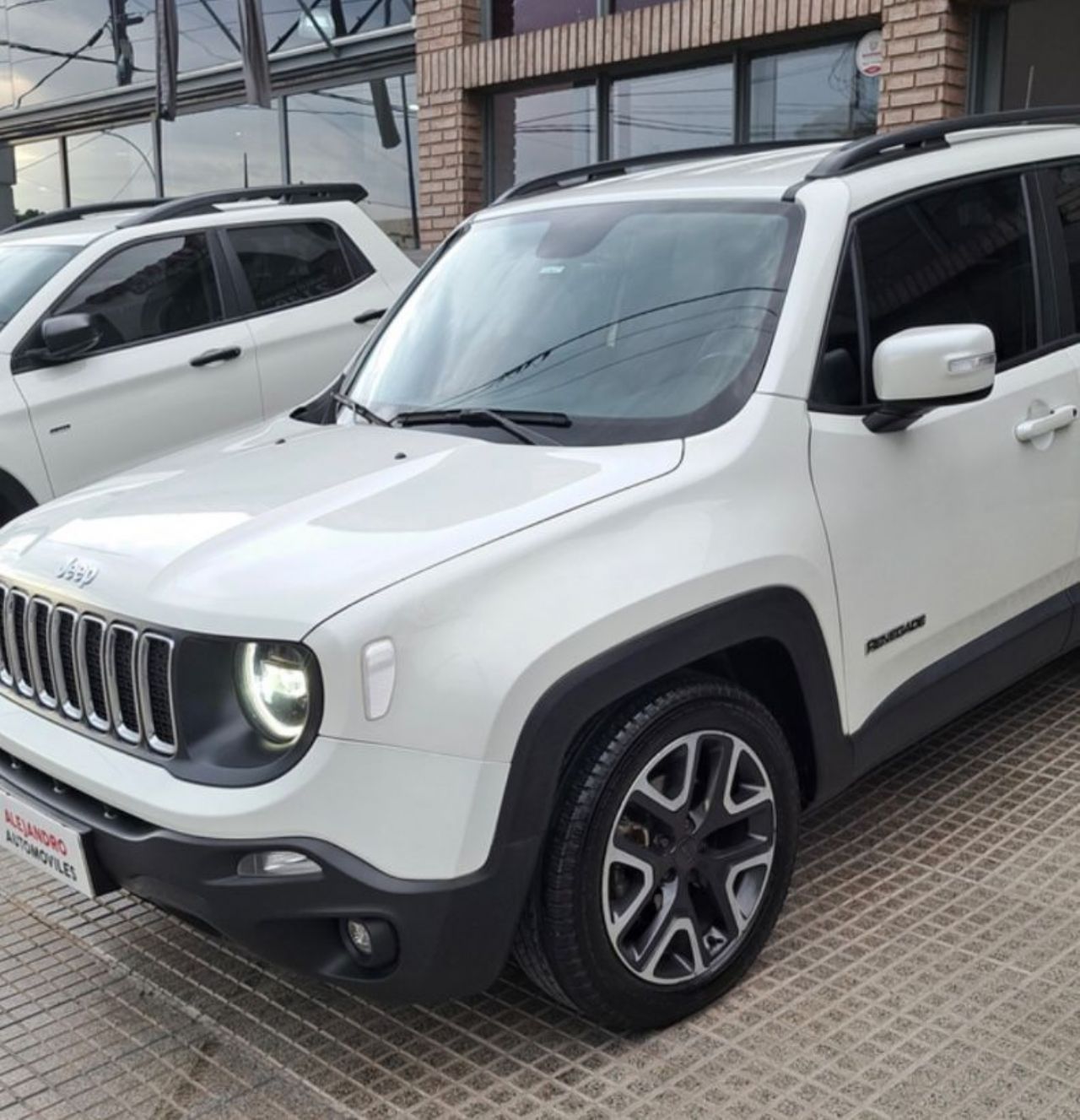Jeep Renegade Usado Financiado en Córdoba, deRuedas