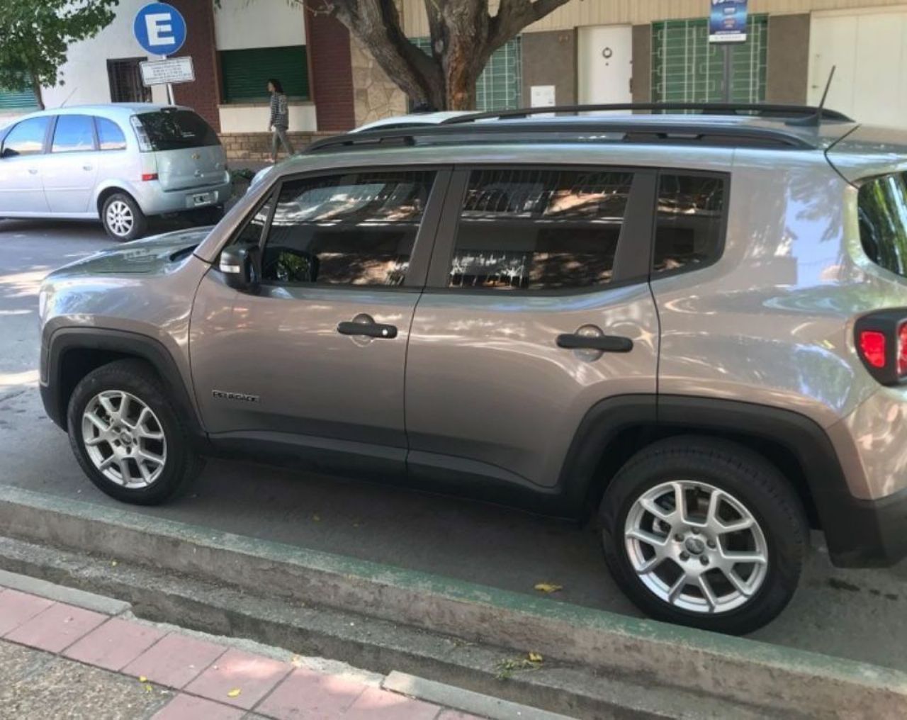 Jeep Renegade Usado en Mendoza, deRuedas