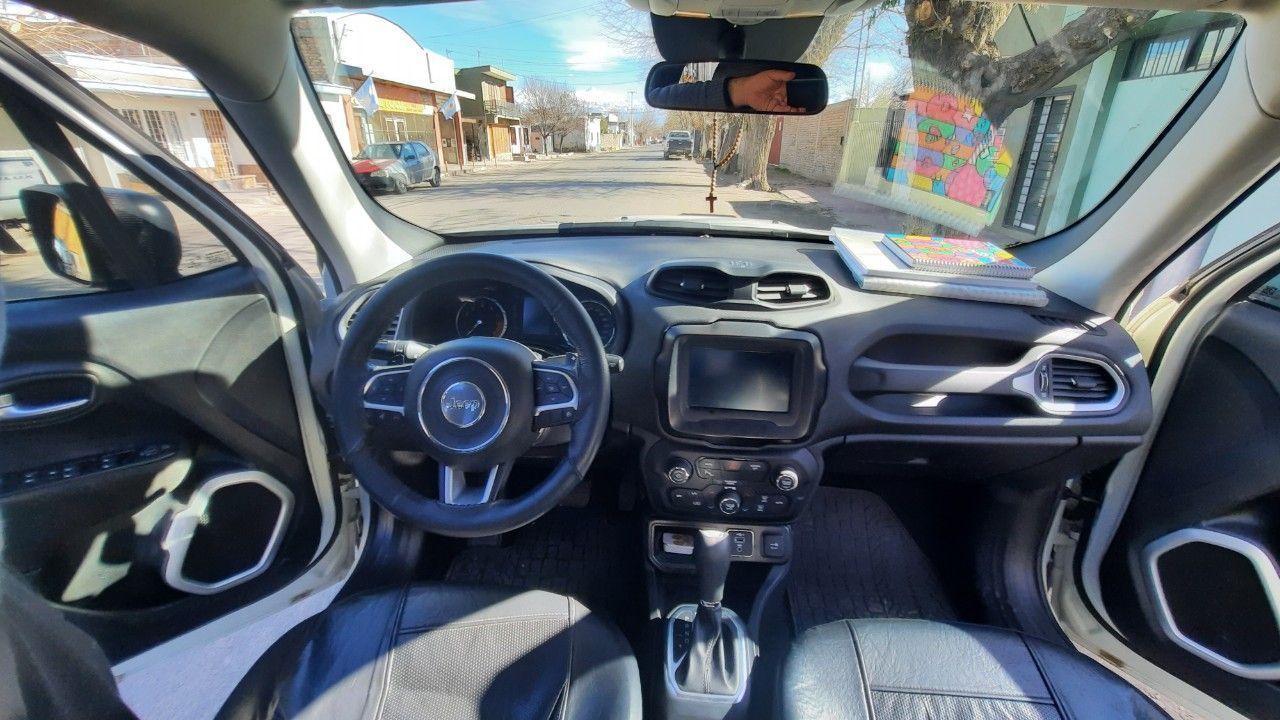 Jeep Renegade Usado en Mendoza, deRuedas