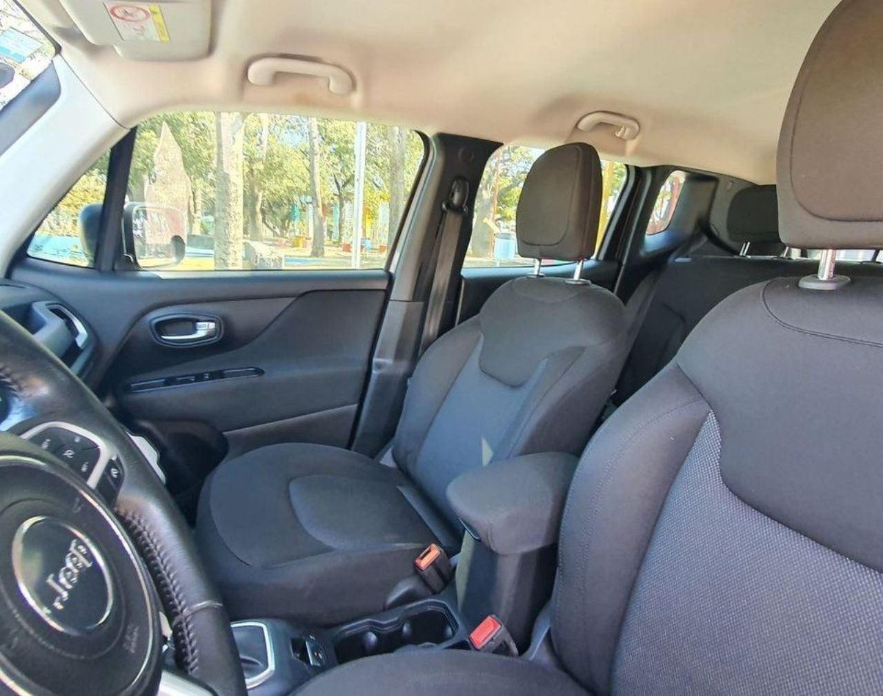 Jeep Renegade Usado Financiado en Córdoba, deRuedas