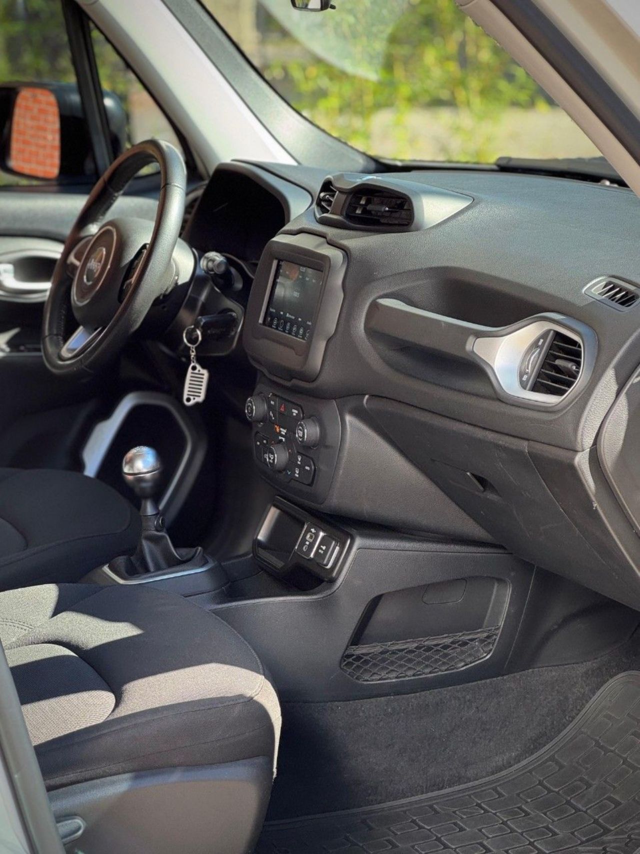 Jeep Renegade Usado Financiado en Córdoba, deRuedas