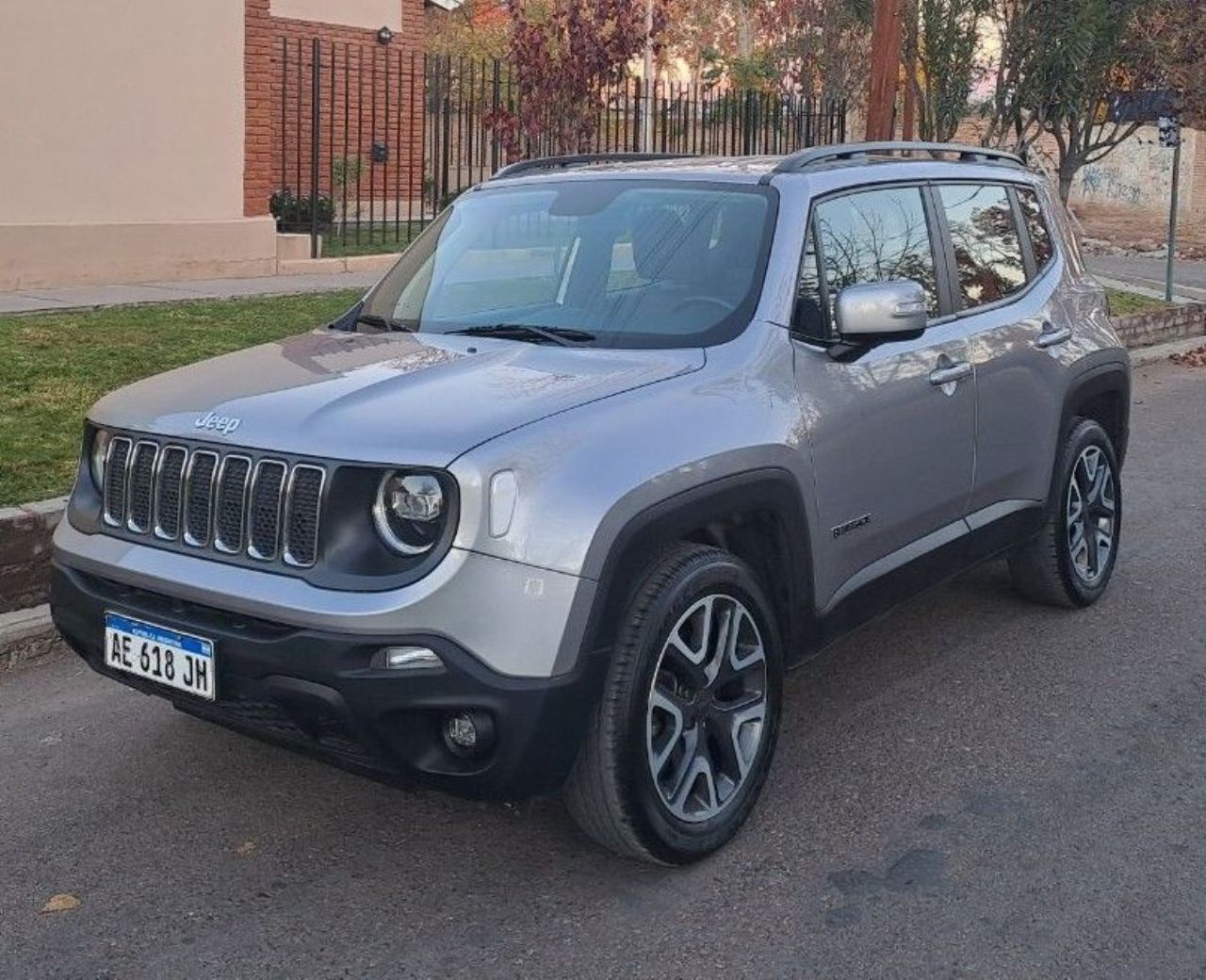 Jeep Renegade Usado en Mendoza, deRuedas