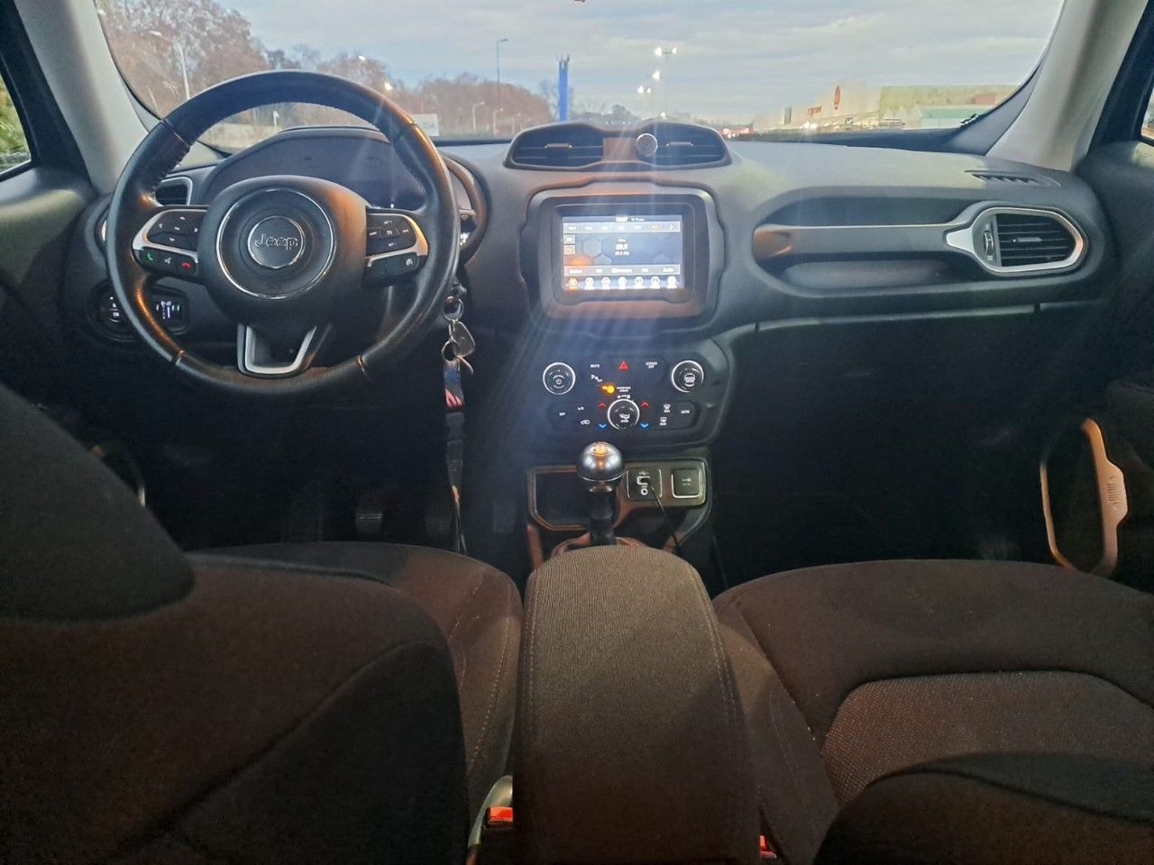 Jeep Renegade Usado en Buenos Aires, deRuedas