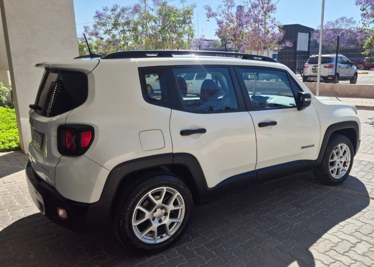 Jeep Renegade Usado en Mendoza, deRuedas