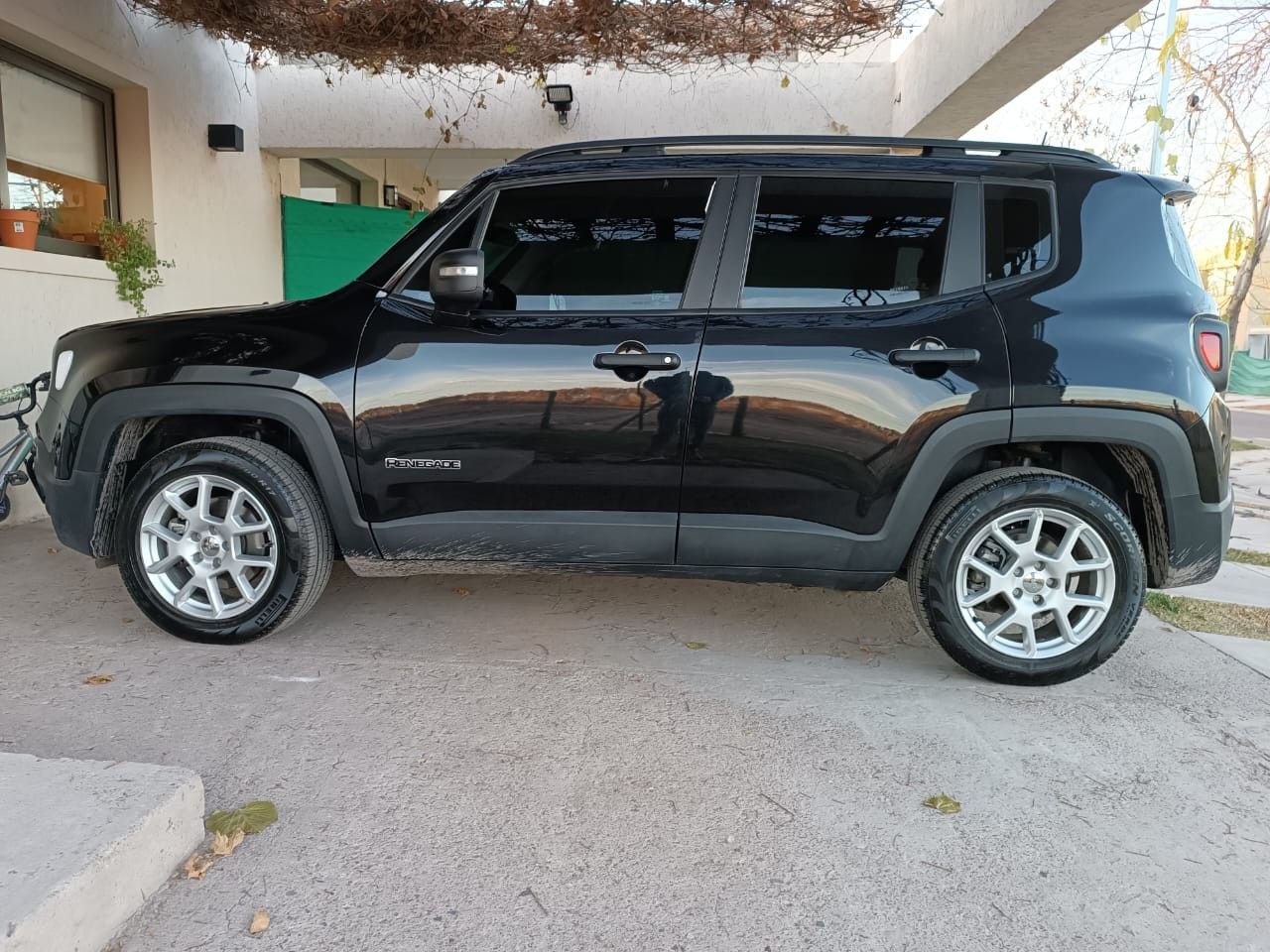 Jeep Renegade Usado en Mendoza, deRuedas