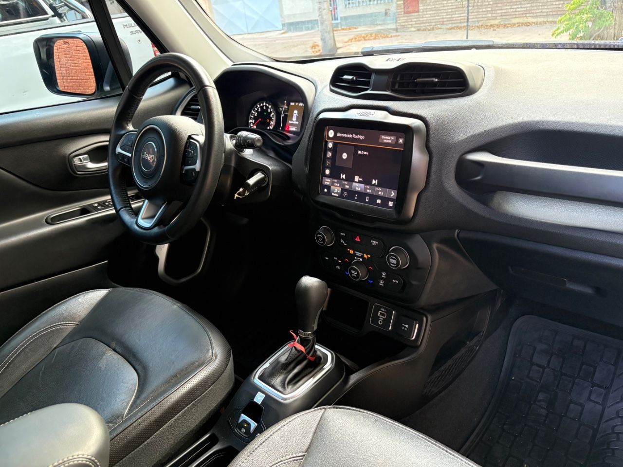 Jeep Renegade Usado Financiado en Mendoza, deRuedas