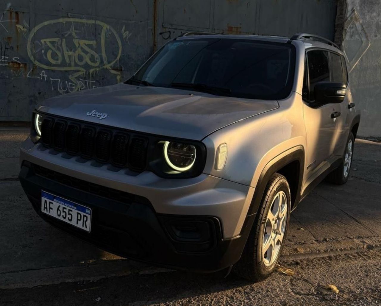 Jeep Renegade Usado en Buenos Aires, deRuedas