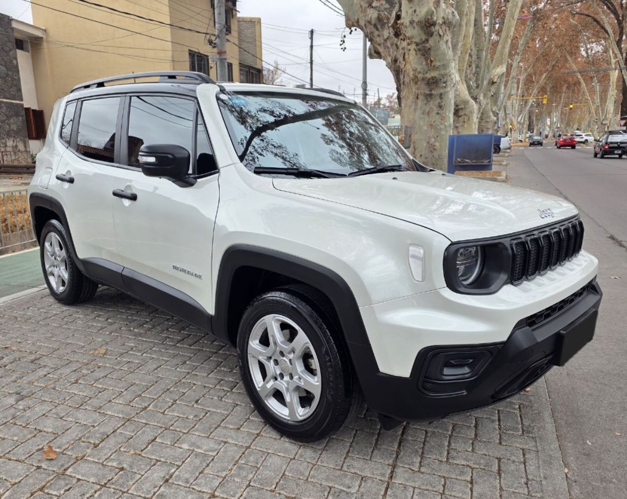 Jeep Renegade Usado en Mendoza, deRuedas