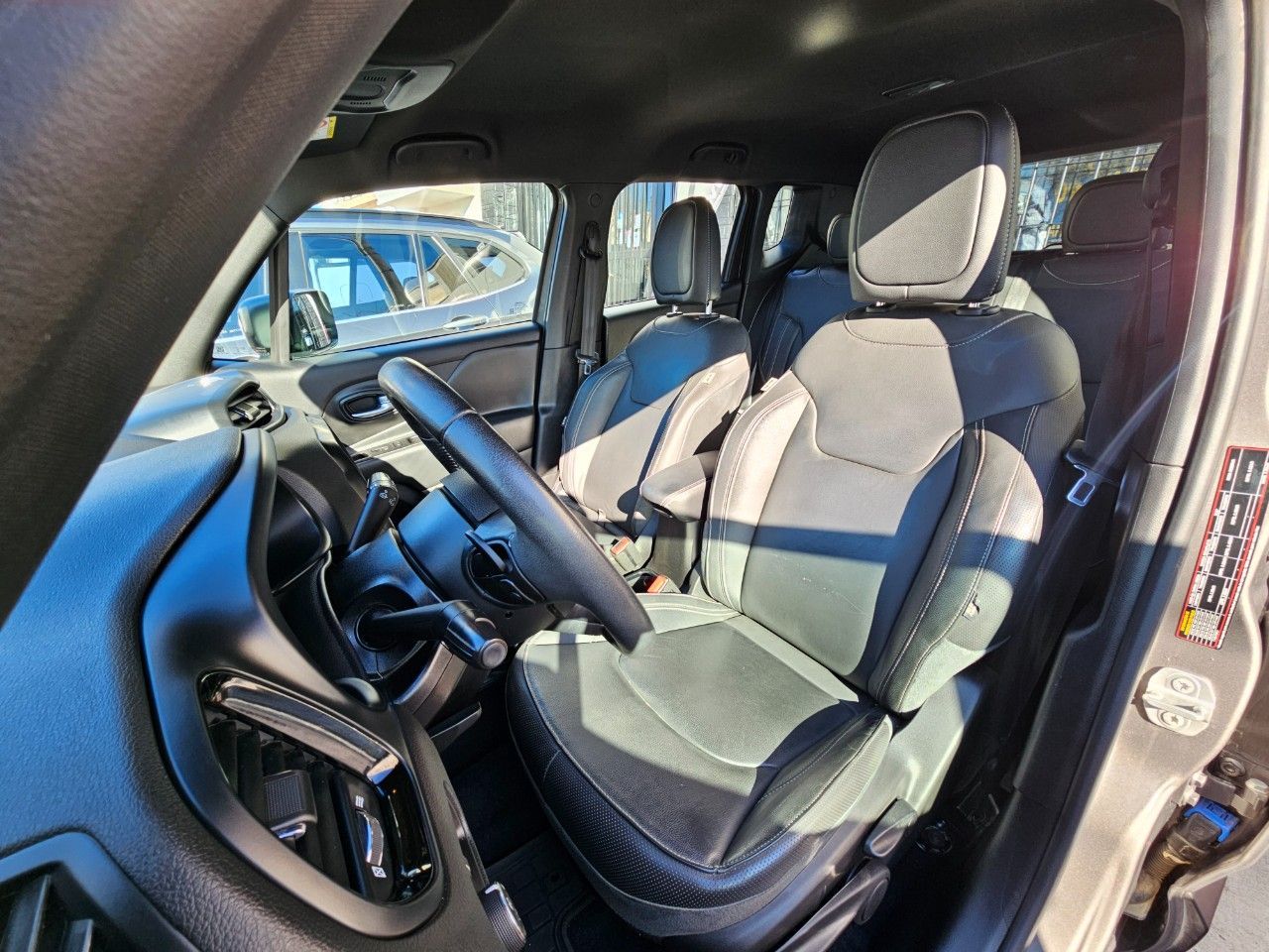 Jeep Renegade Usado Financiado en Mendoza, deRuedas