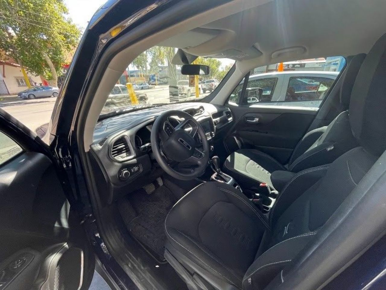 Jeep Renegade Usado en San Juan, deRuedas