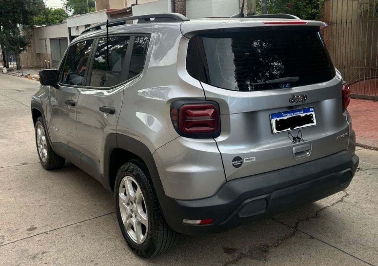 Jeep Renegade Usado en Mendoza, deRuedas