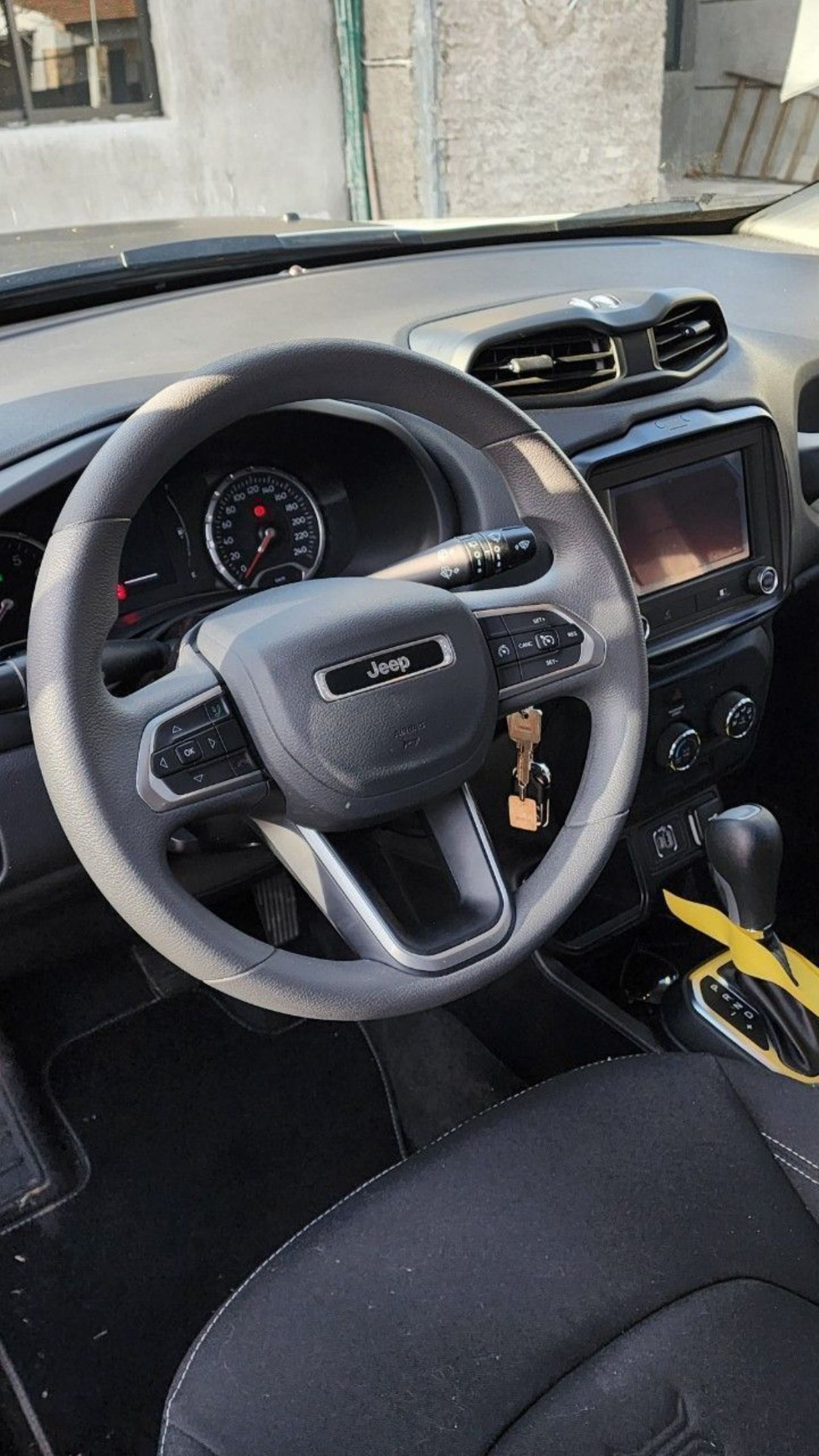 Jeep Renegade Usado en Mendoza, deRuedas