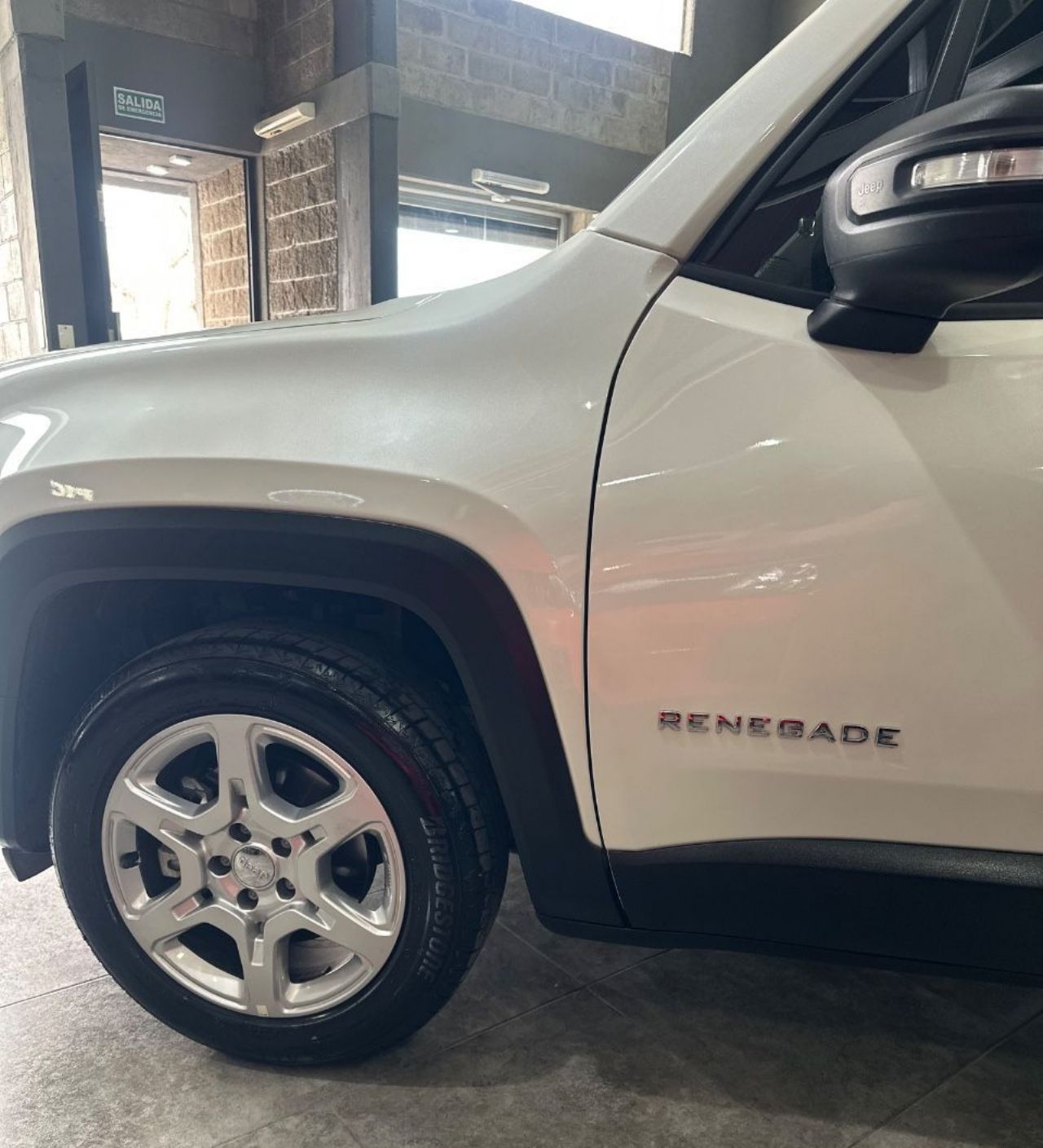 Jeep Renegade Usado en Mendoza, deRuedas