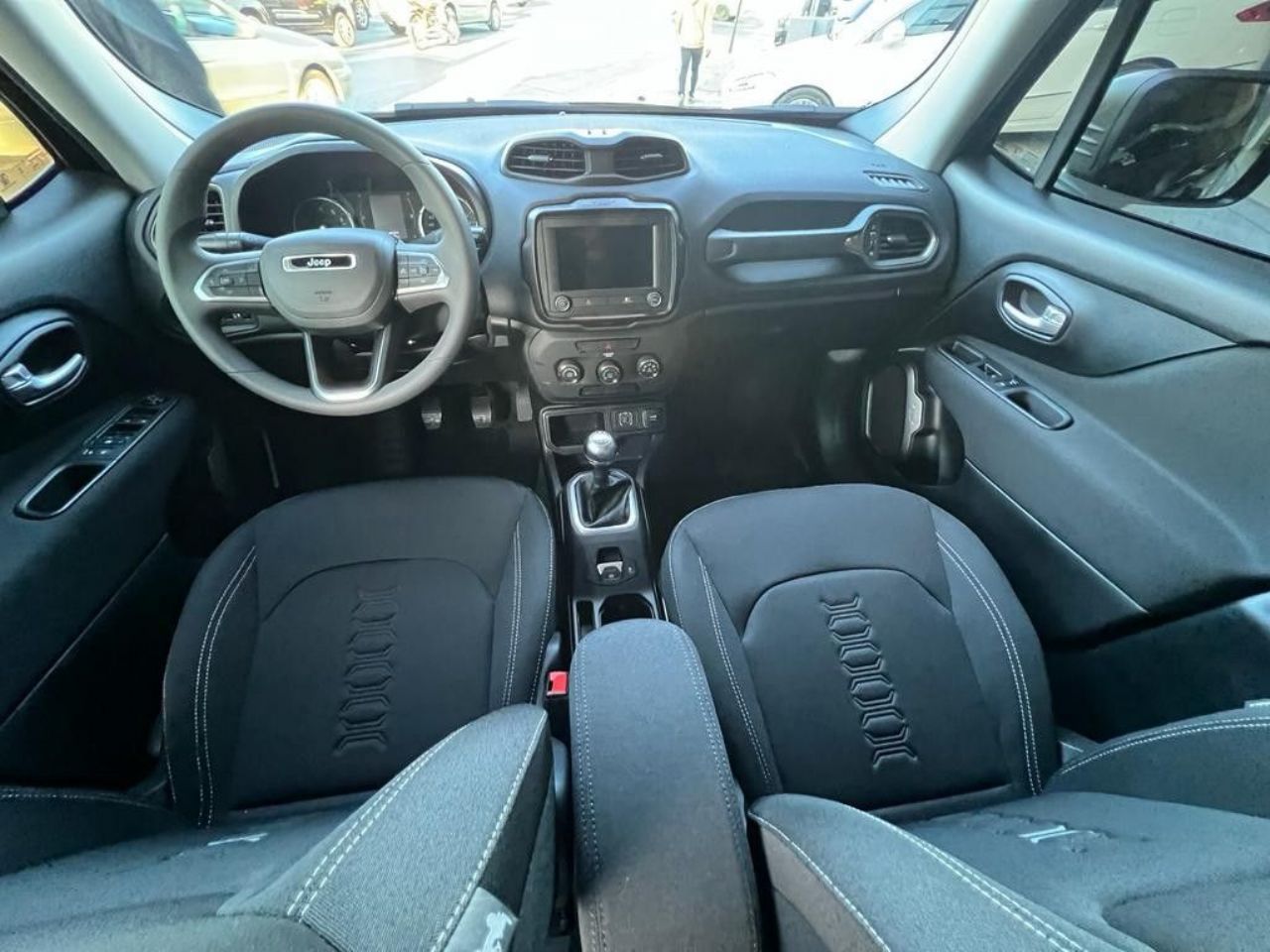 Jeep Renegade Nuevo en Córdoba, deRuedas