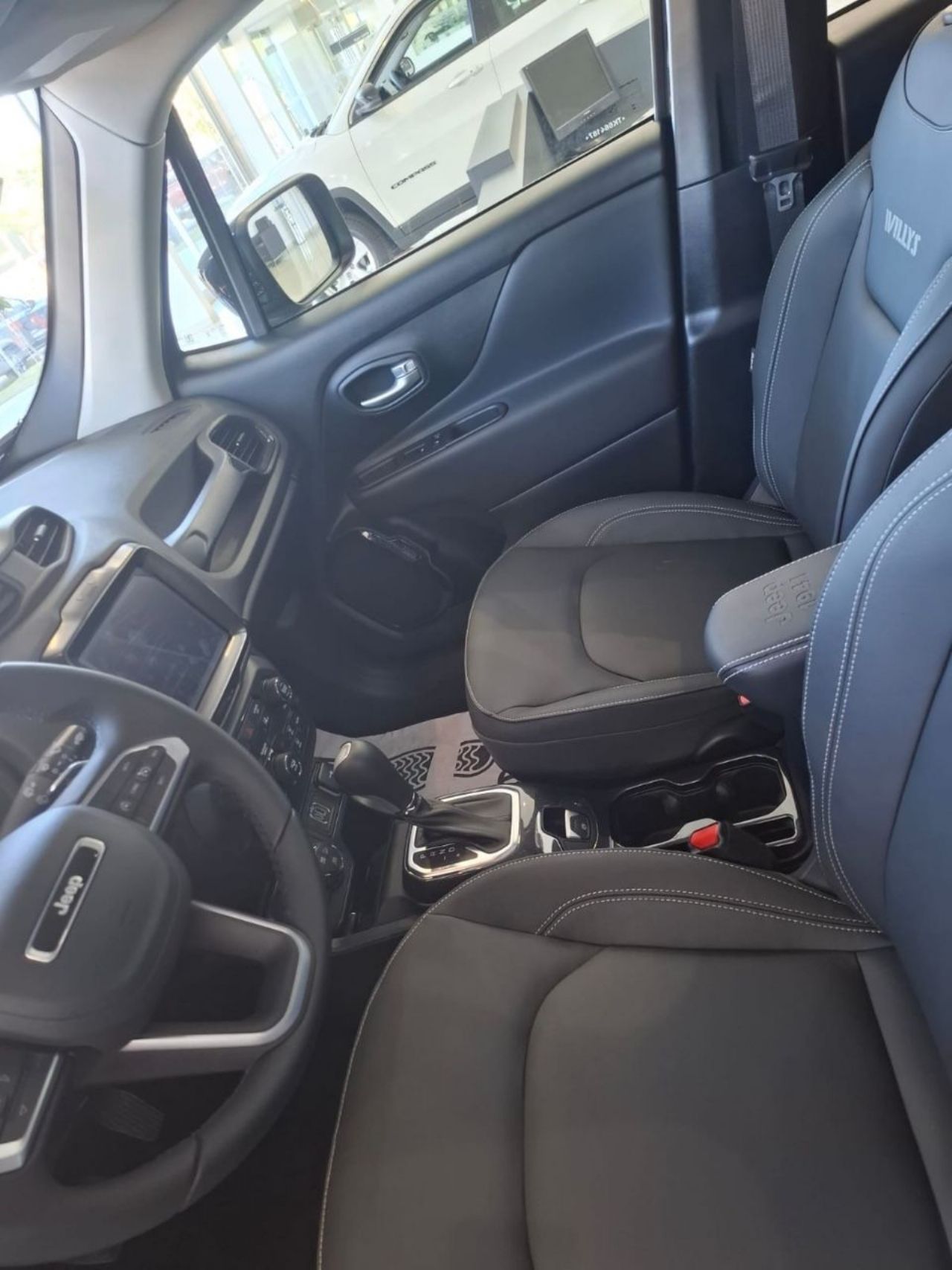 Jeep Renegade Nuevo en Córdoba, deRuedas
