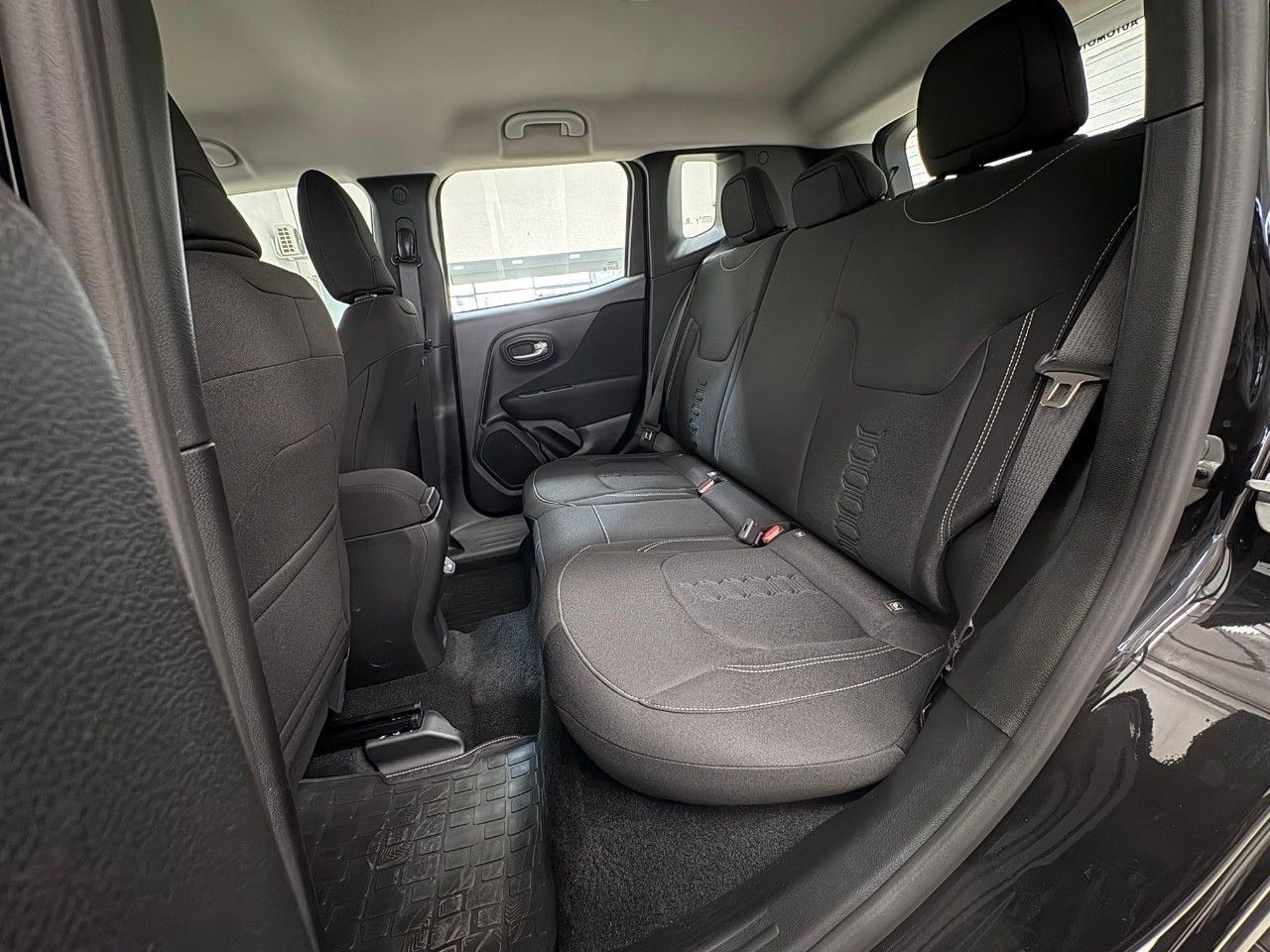 Jeep Renegade Nuevo Financiado en Mendoza, deRuedas