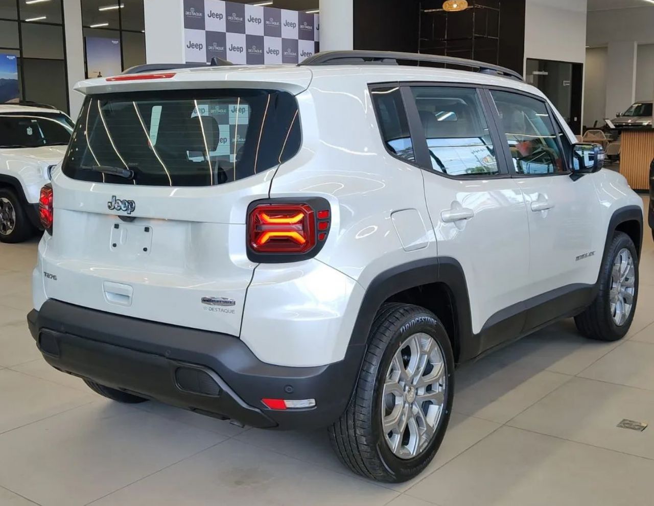 Jeep Renegade Nuevo Financiado en Córdoba, deRuedas