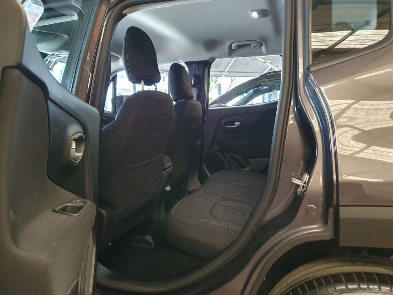 Jeep Renegade Nuevo en Mendoza, deRuedas
