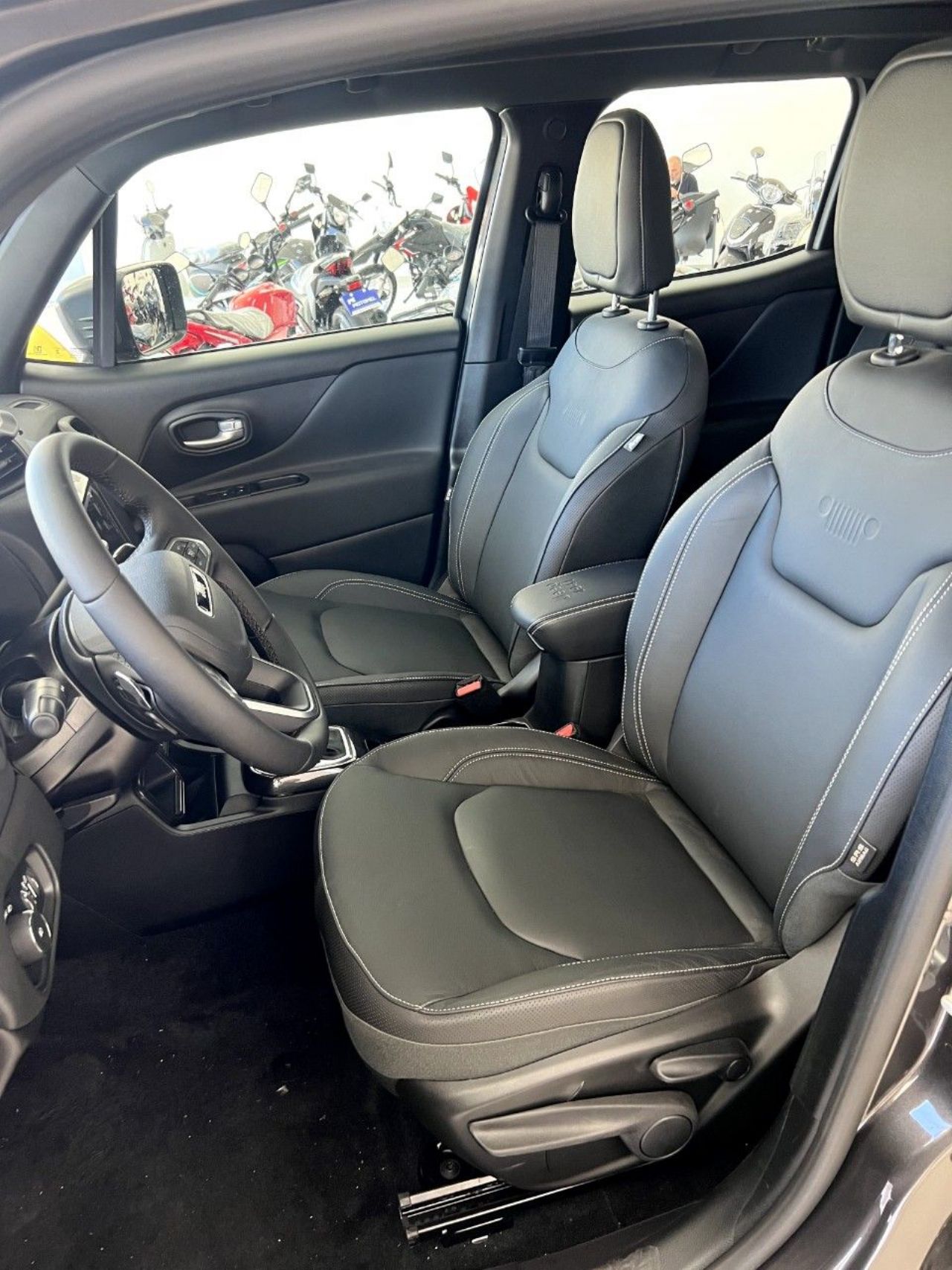Jeep Renegade Nuevo en Córdoba, deRuedas