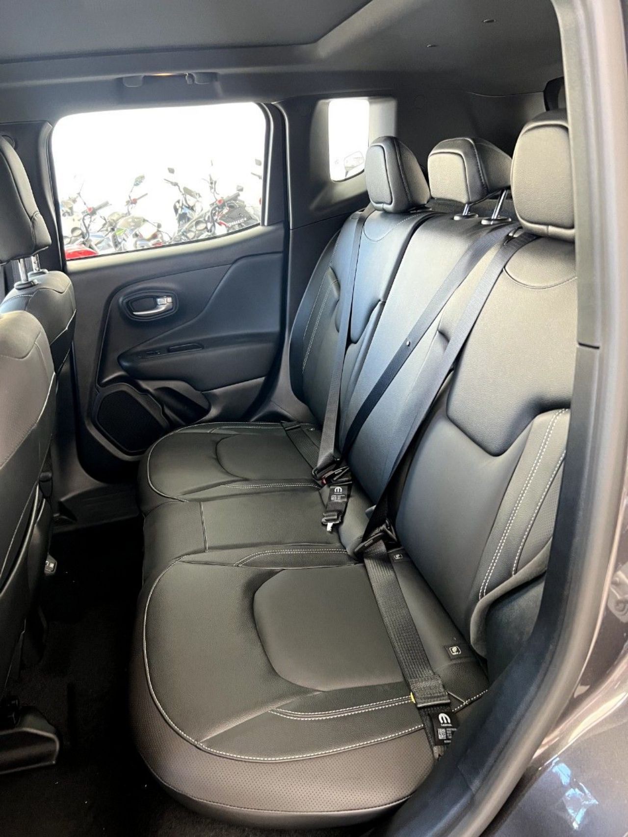 Jeep Renegade Nuevo en Córdoba, deRuedas