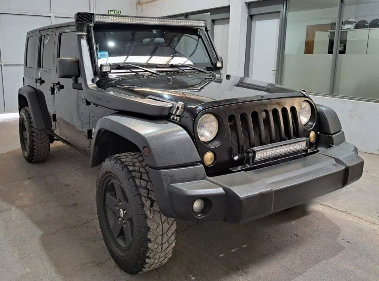 Jeep Wrangler Usado Financiado en Mendoza, deRuedas