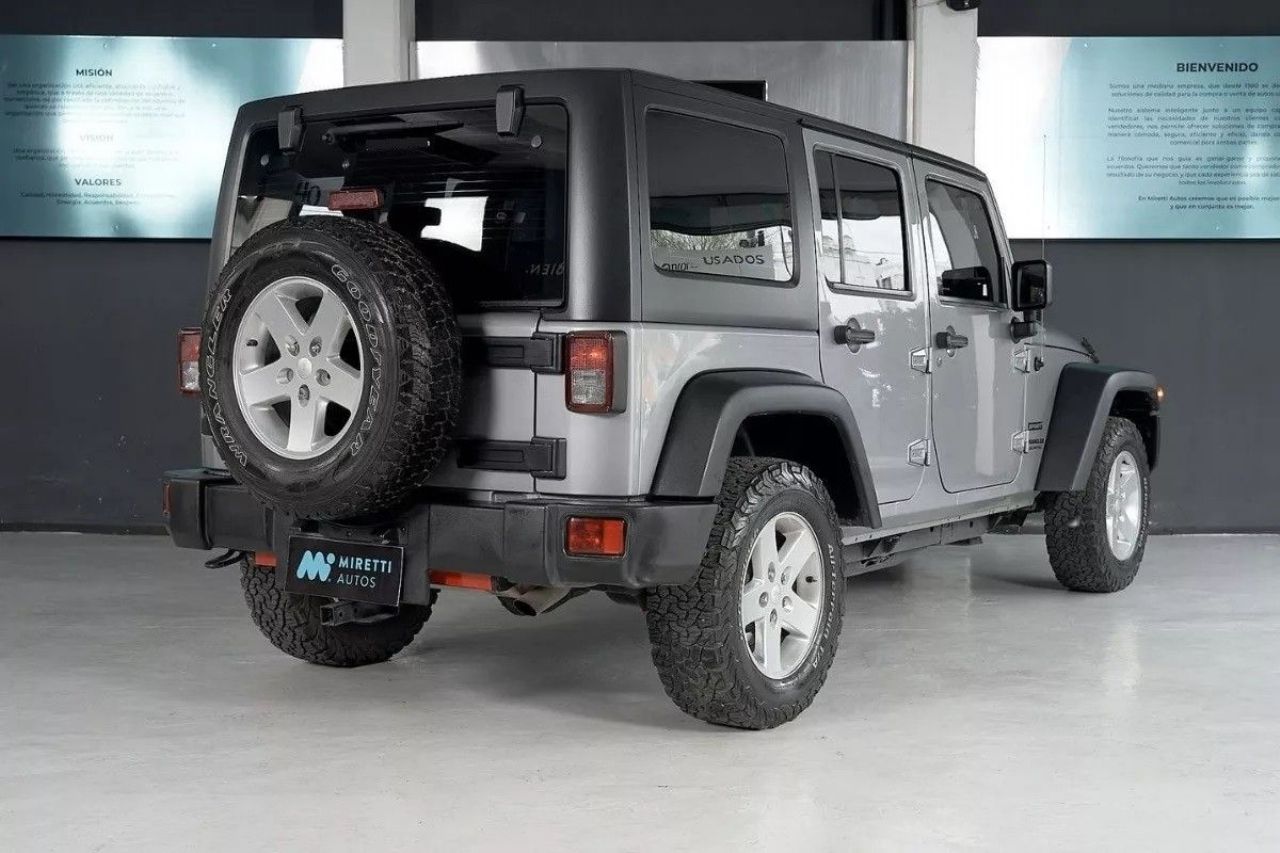 Jeep Wrangler Usado Financiado en Córdoba, deRuedas