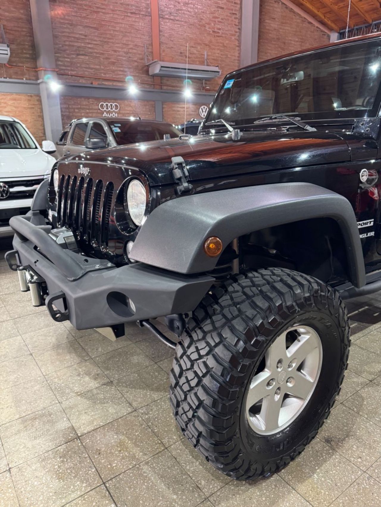 Jeep Wrangler Usado Financiado en San Juan, deRuedas