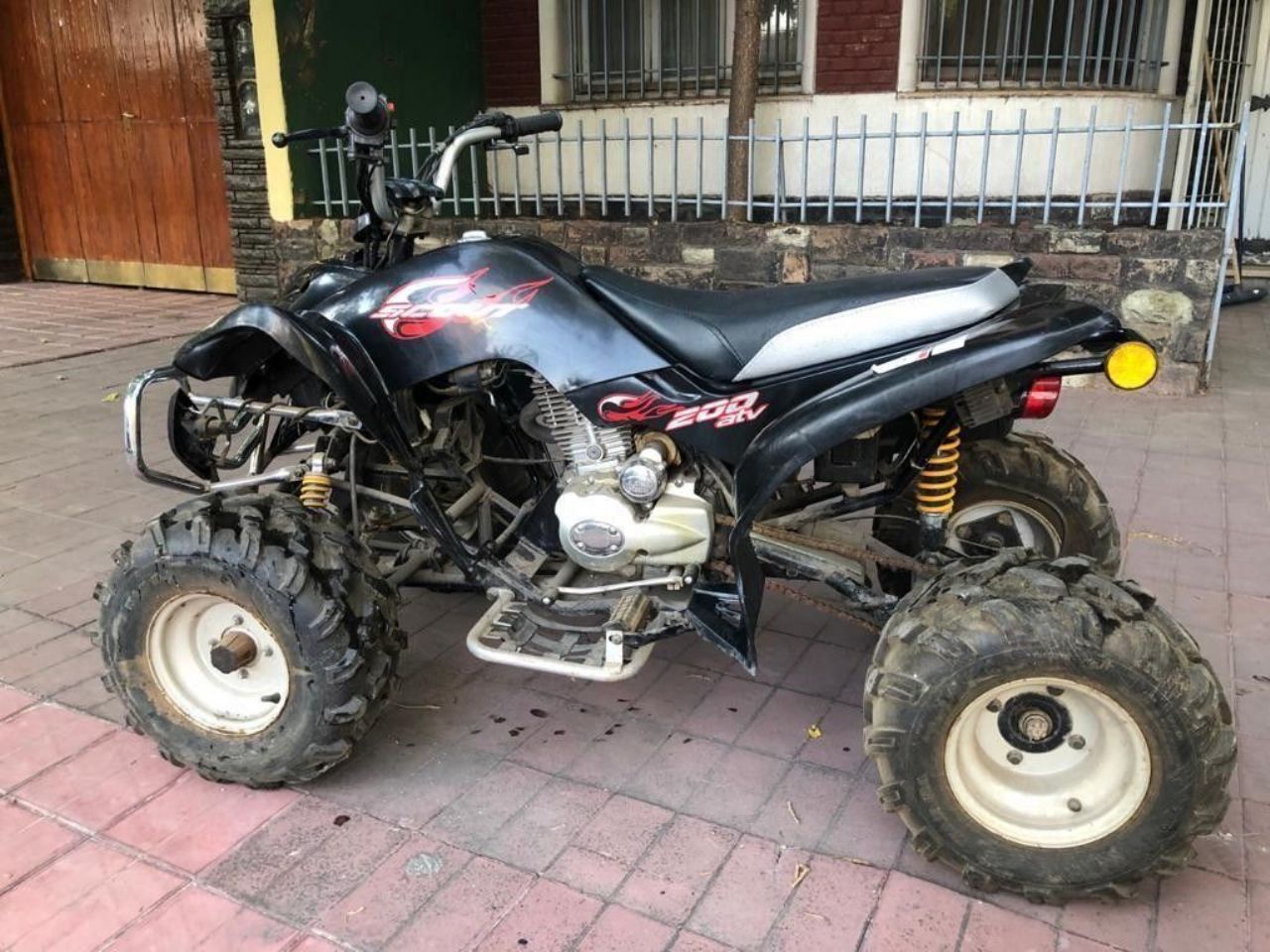 Jinling JLA Usado en Mendoza, deRuedas