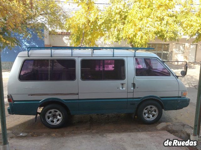 KIA Besta Usada en Mendoza, deRuedas