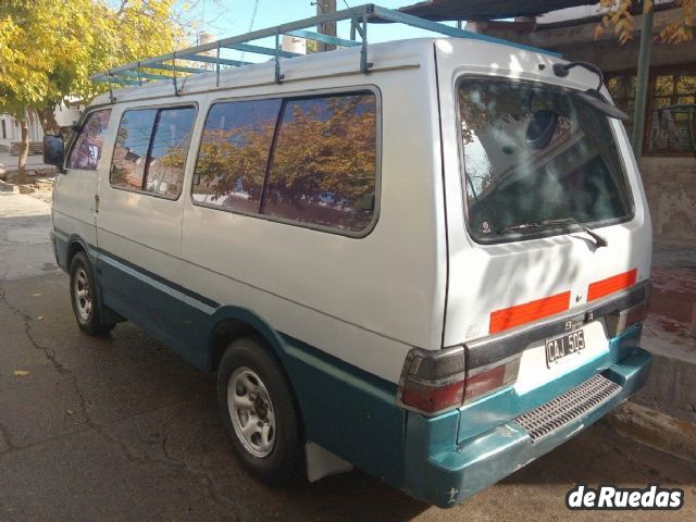 KIA Besta Usada en Mendoza, deRuedas