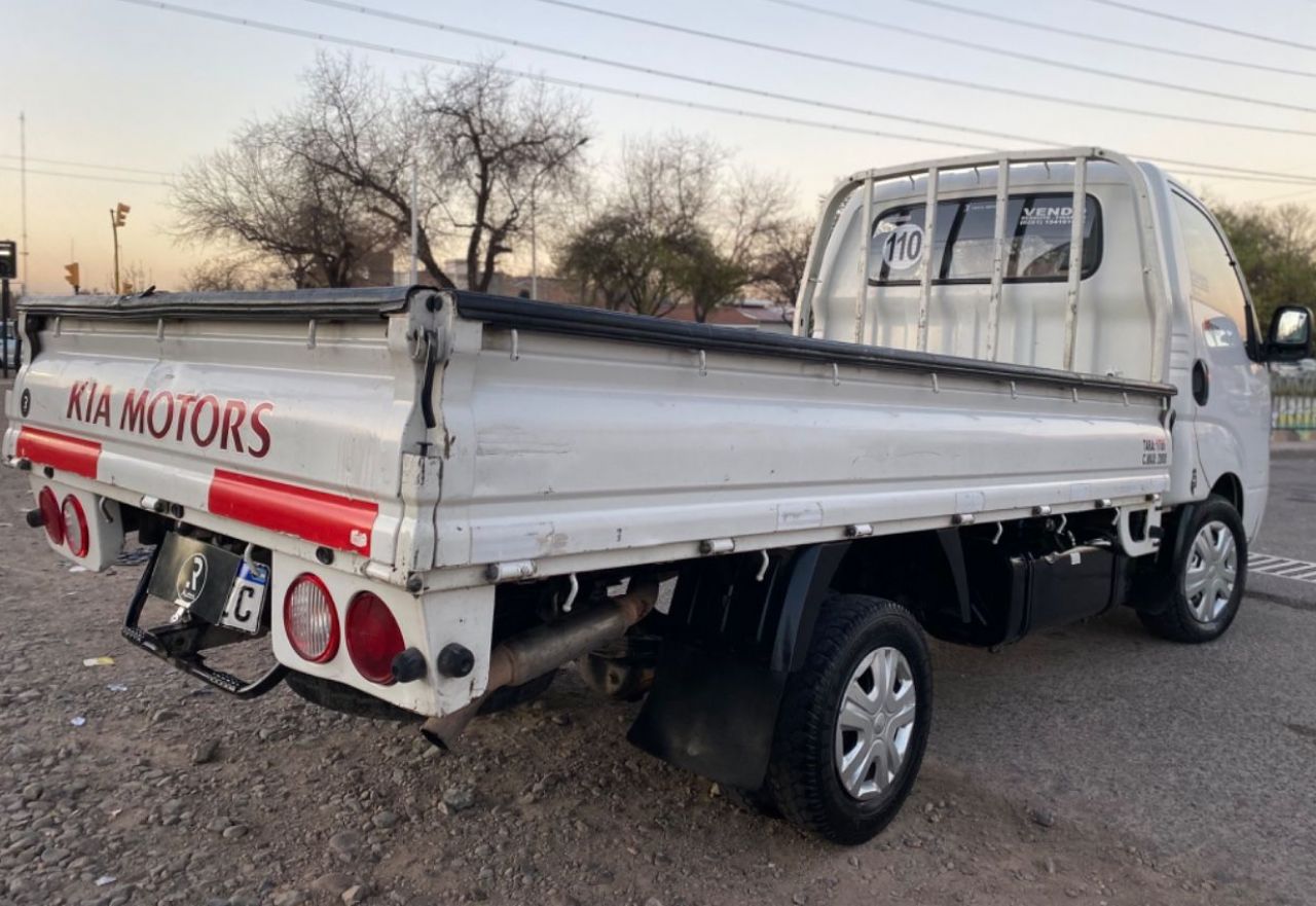 KIA K-2500 Usada en Mendoza, deRuedas