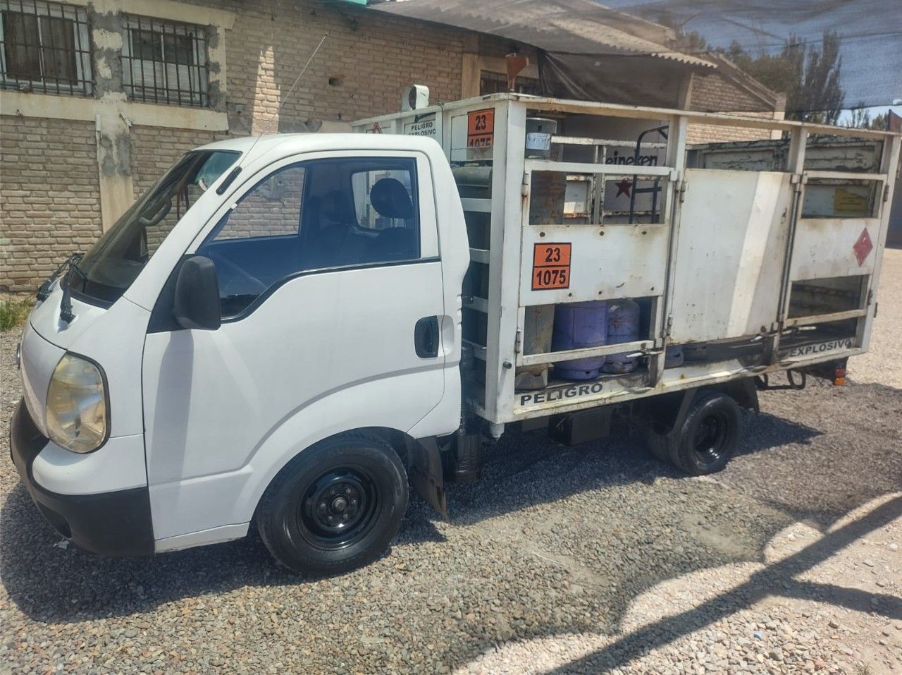 KIA K-2700 Usada en Mendoza, deRuedas