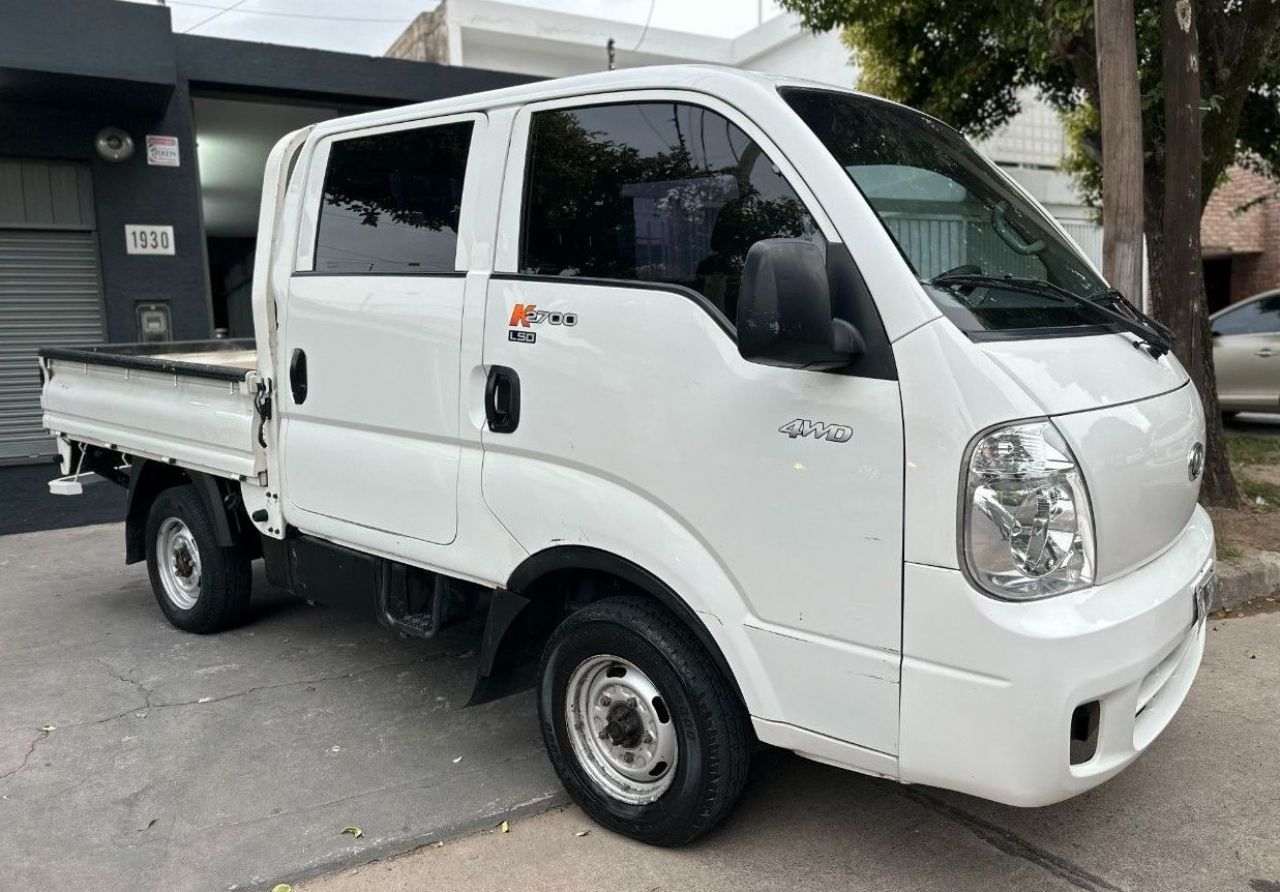 KIA K-2700 Usada en Córdoba, deRuedas