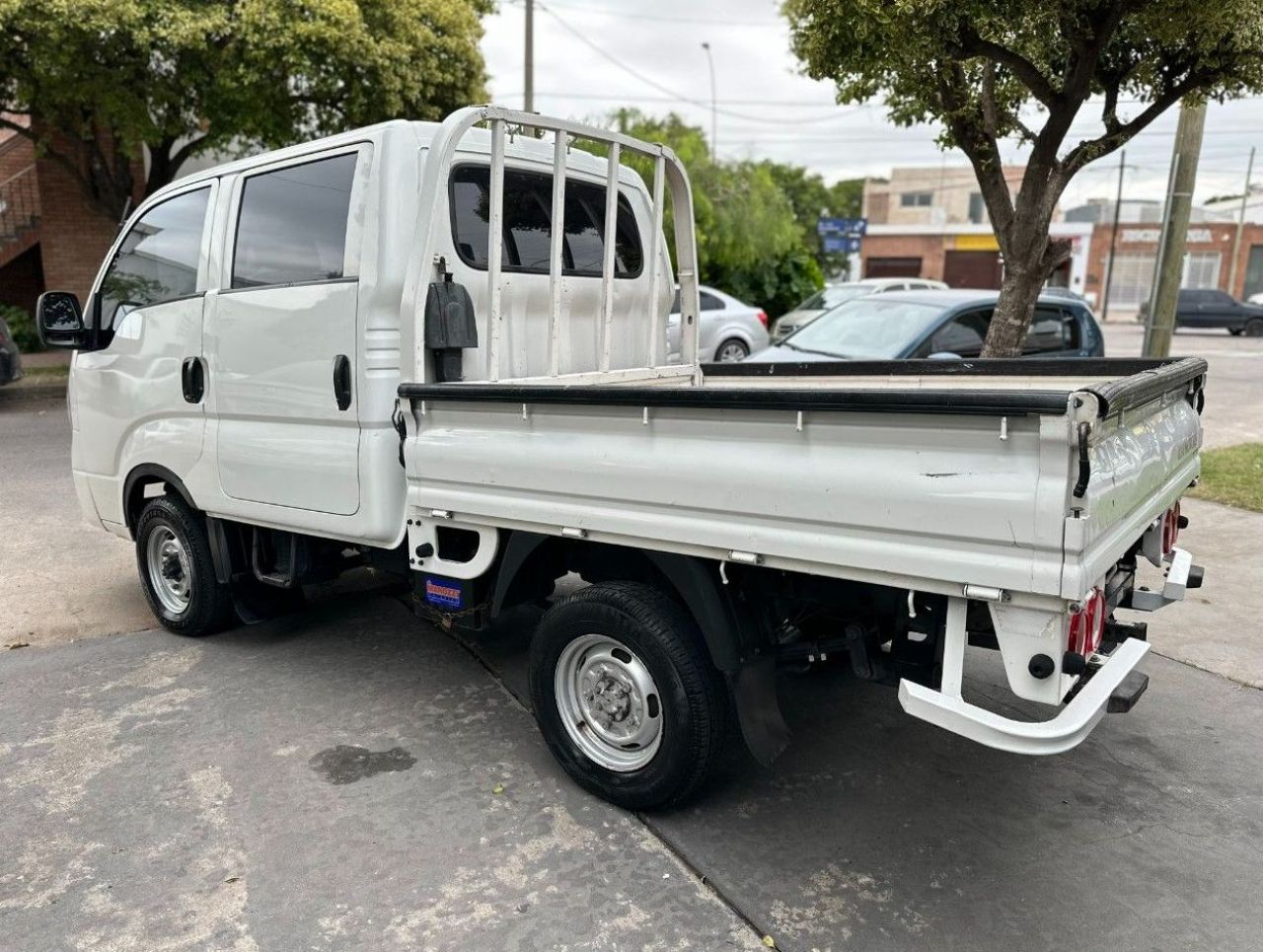 KIA K-2700 Usada en Córdoba, deRuedas