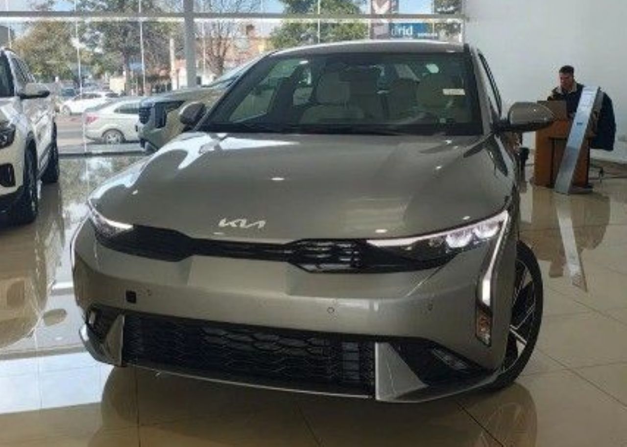 KIA K3 Nuevo en Córdoba, deRuedas