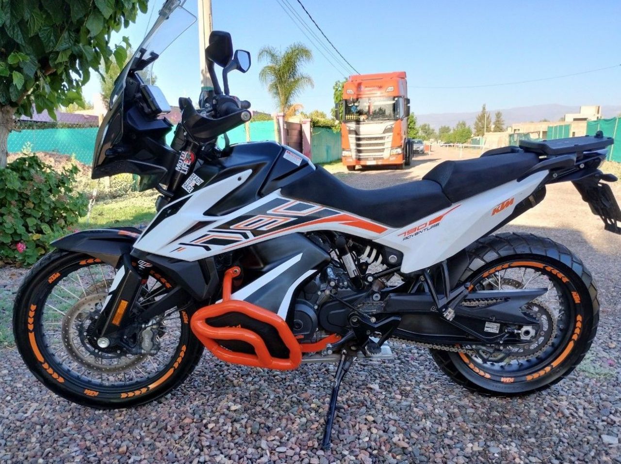 KTM Adventure Usada en Mendoza, deRuedas