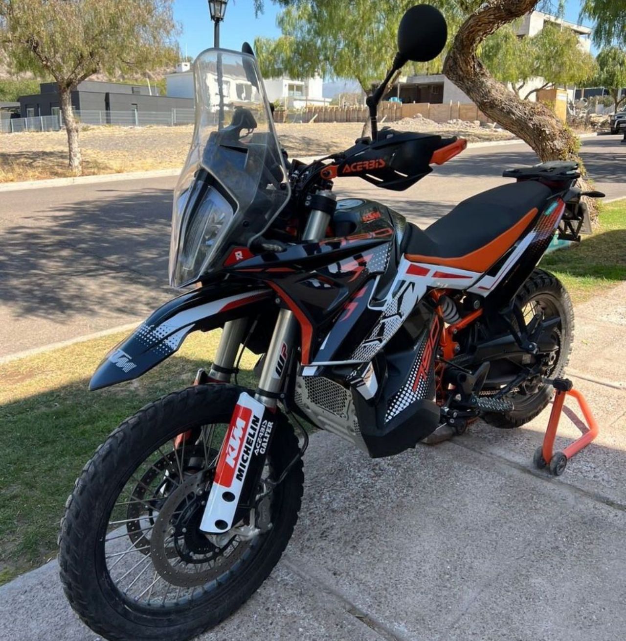 KTM Adventure Usada en Mendoza, deRuedas