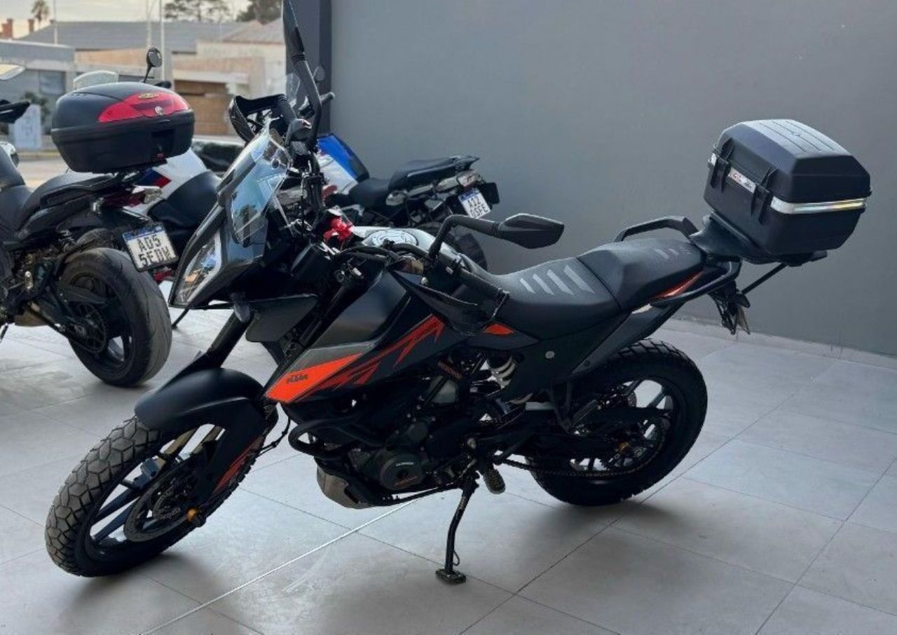 KTM Adventure Usada Financiado en San Juan, deRuedas